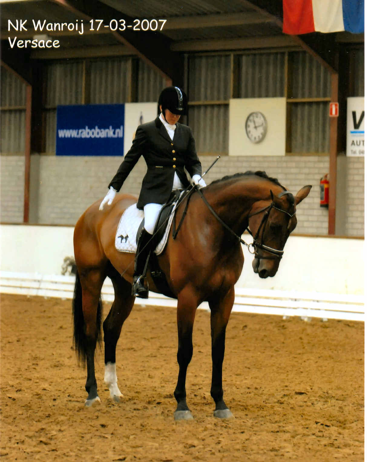 versace-wanroy-2007-greet002-2.jpg (150860 bytes)